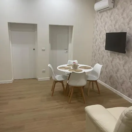 Luna&sole Oreste - Self Check-in * バーリ