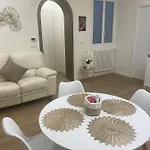 Luna&sole Oreste - Self Check-in