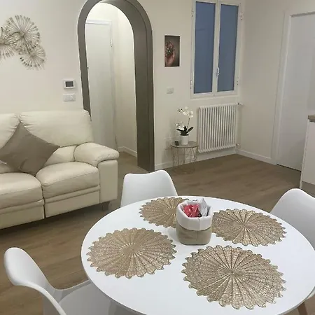 Luna&sole Oreste - Self Check-in