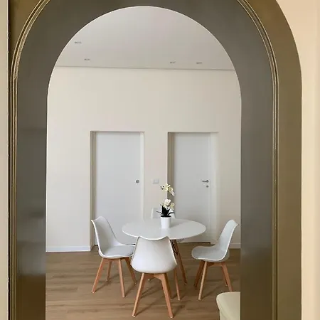 Luna&sole Oreste - Self Check-in